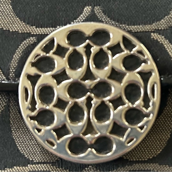 Coach Alexandra Signature Slim black and gray wallet. - Picture 7 of 9